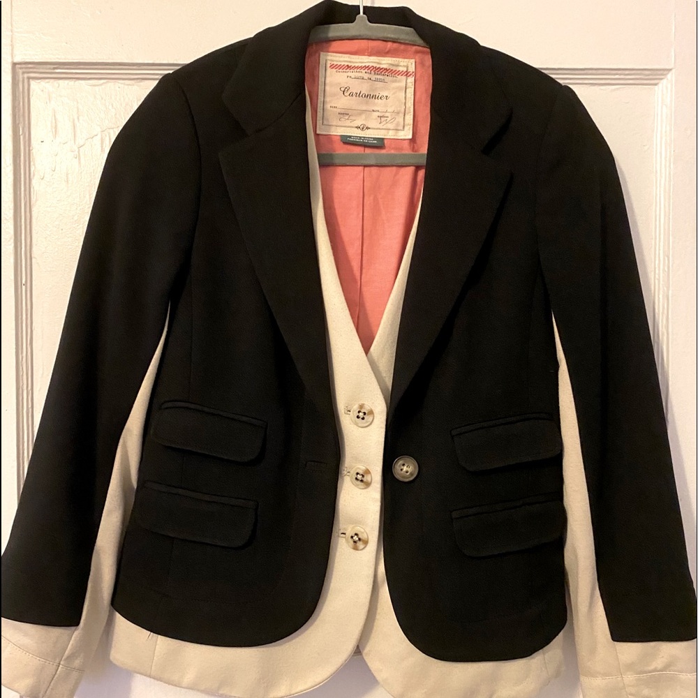 Unique Woman’s suit jacket